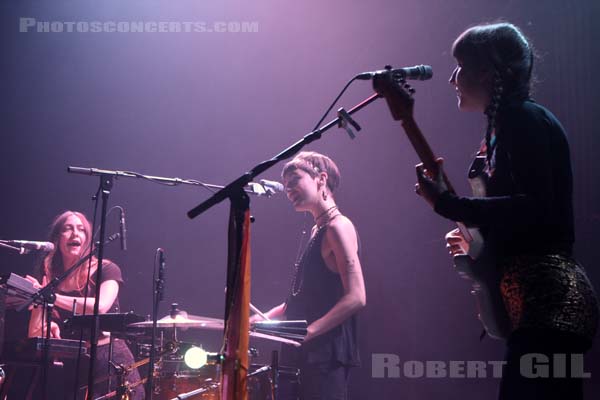 STEALING SHEEP - 2013-05-21 - PARIS - Le Trianon - Rebecca Hawley - Emily Lansley - Lucy Mercer